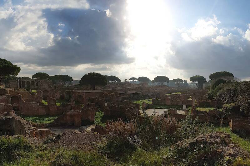 Panoramic photo with Domus of  the Nymphaeum in the background