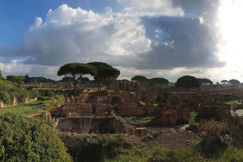 Panoramic photo with Domus of  the Nymphaeum in the background